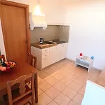 Casa Regina Torre Santo Stefano In Otranto 3 Places Гостьовий будинок Аліміні
